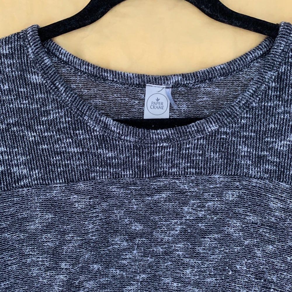 Paper Crane Lightweight Sweater - Picture 3 of 4